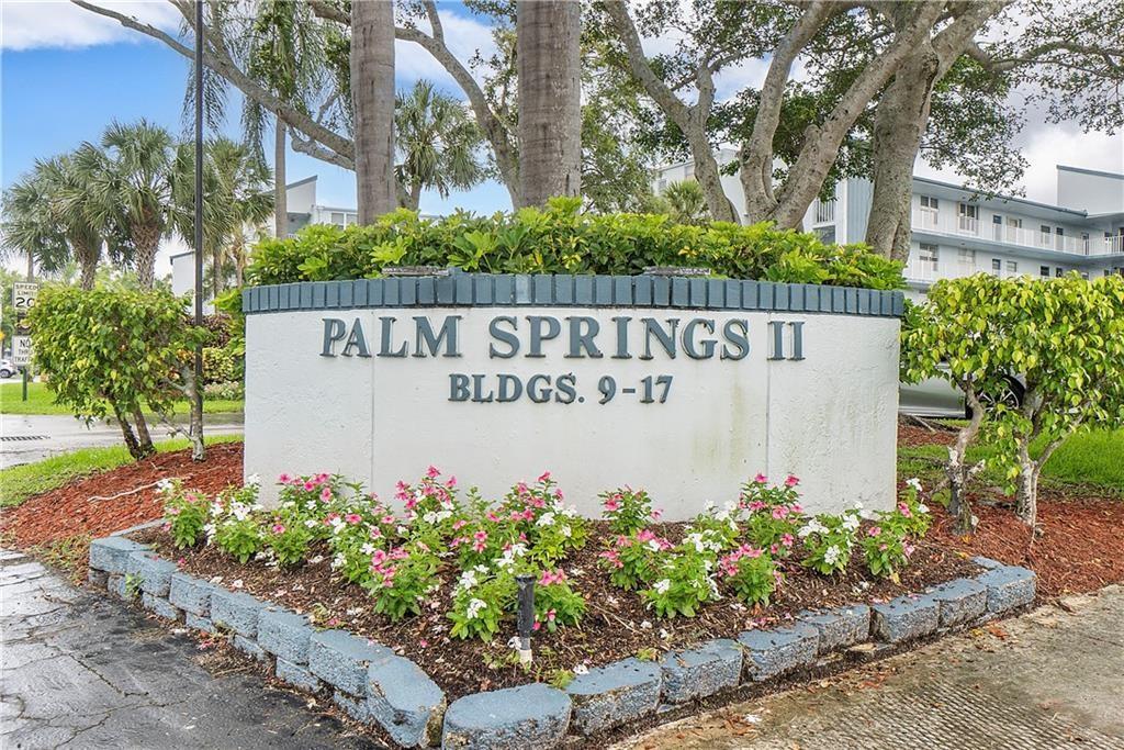 PALM SPRINGS 2 - Residential