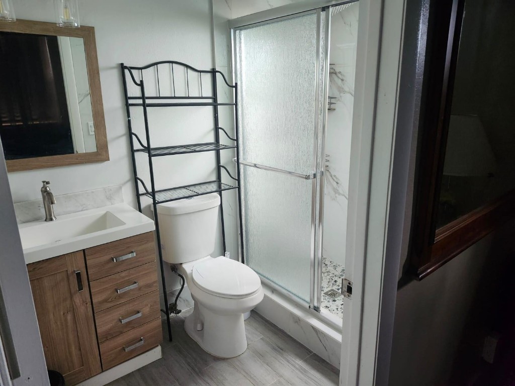 PALM SPRINGS 2 - Residential