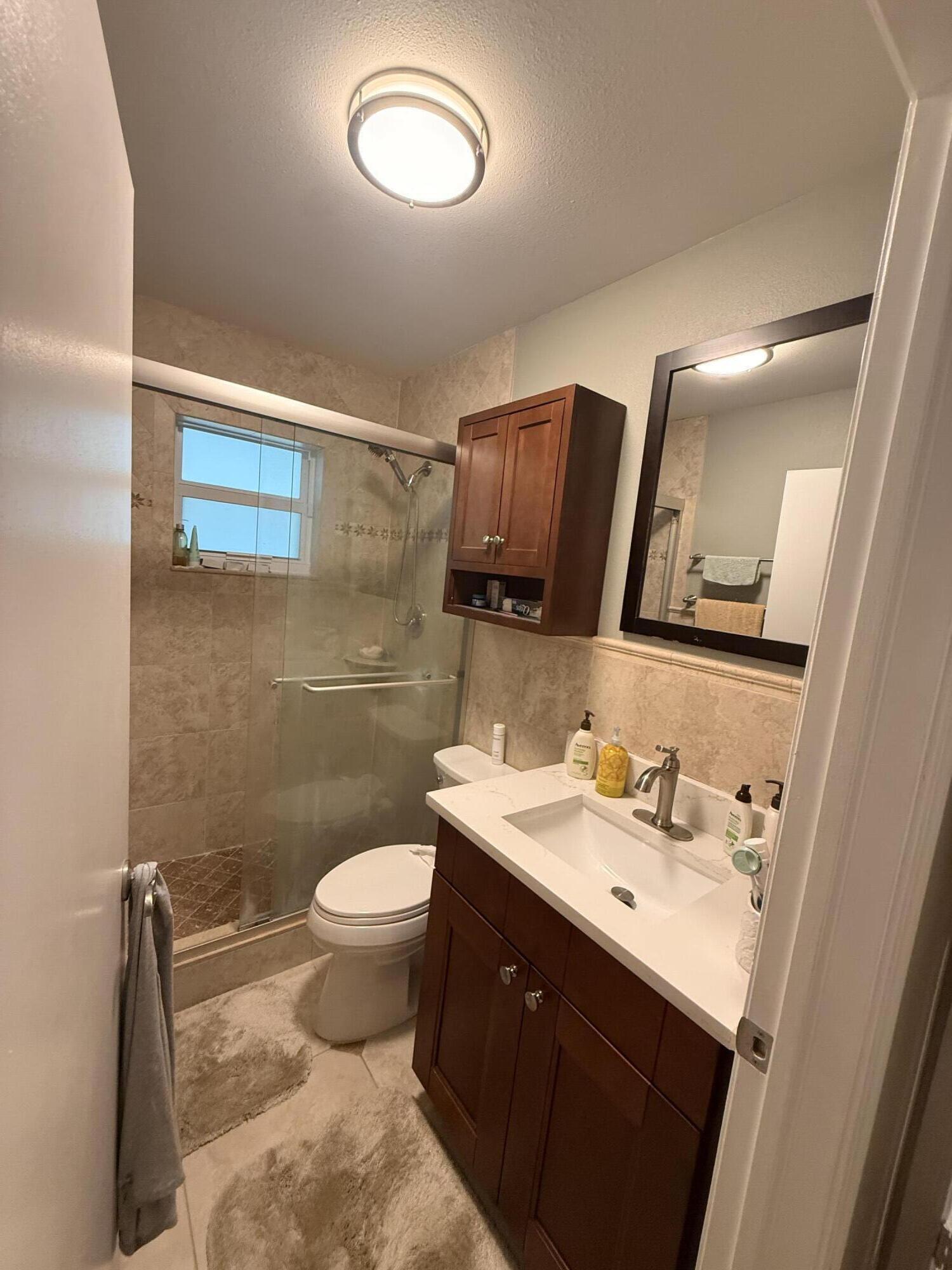 LEE ESTATES 4 - Residential Lease