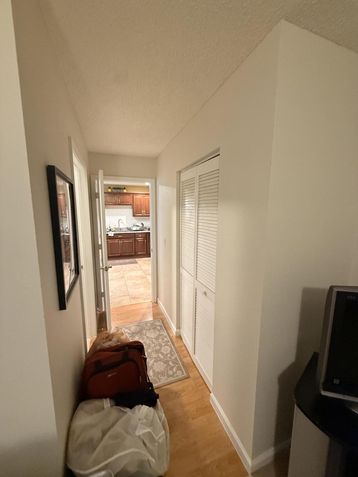 LEE ESTATES 4 - Residential Lease