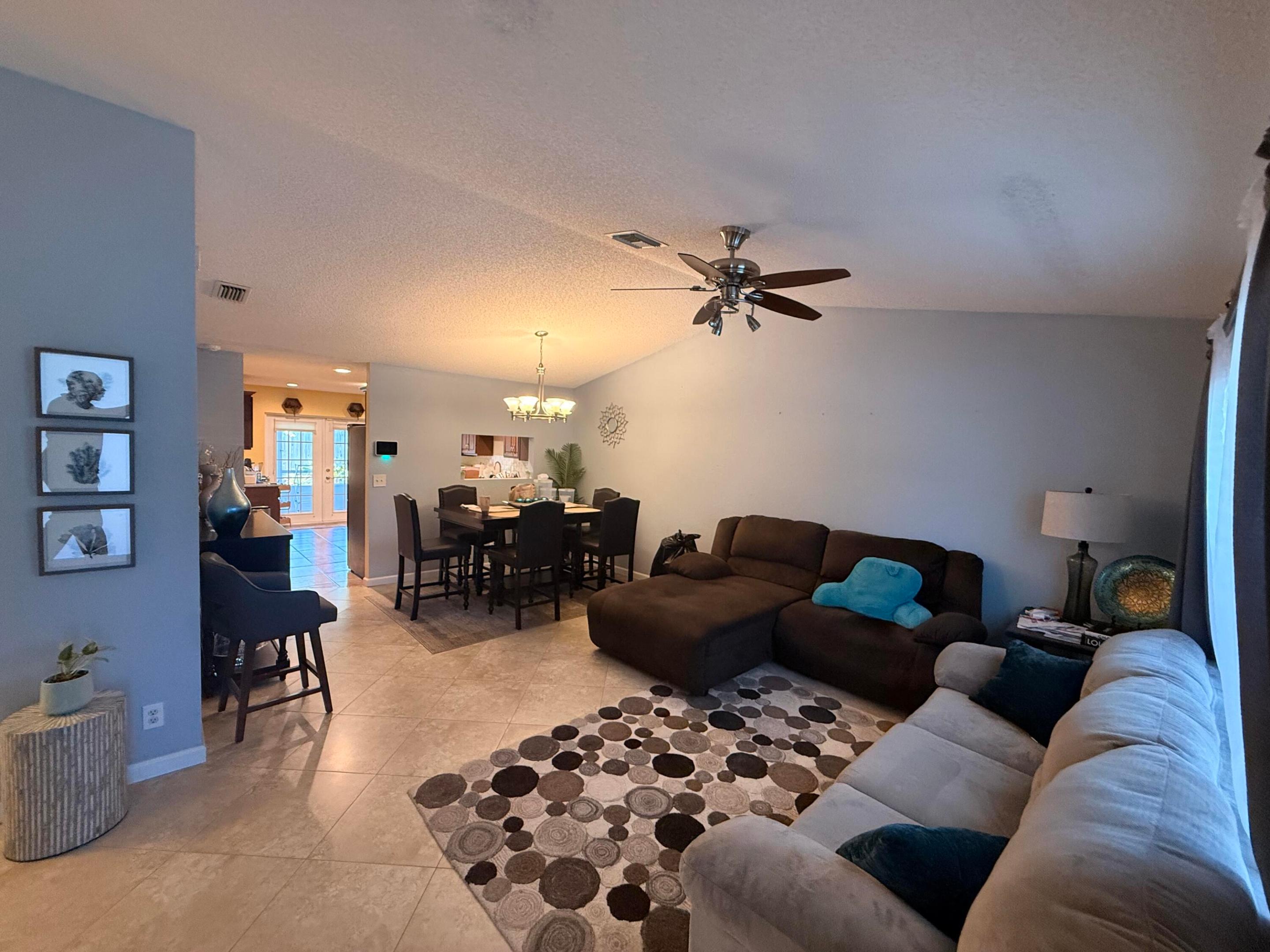 LEE ESTATES 4 - Residential Lease