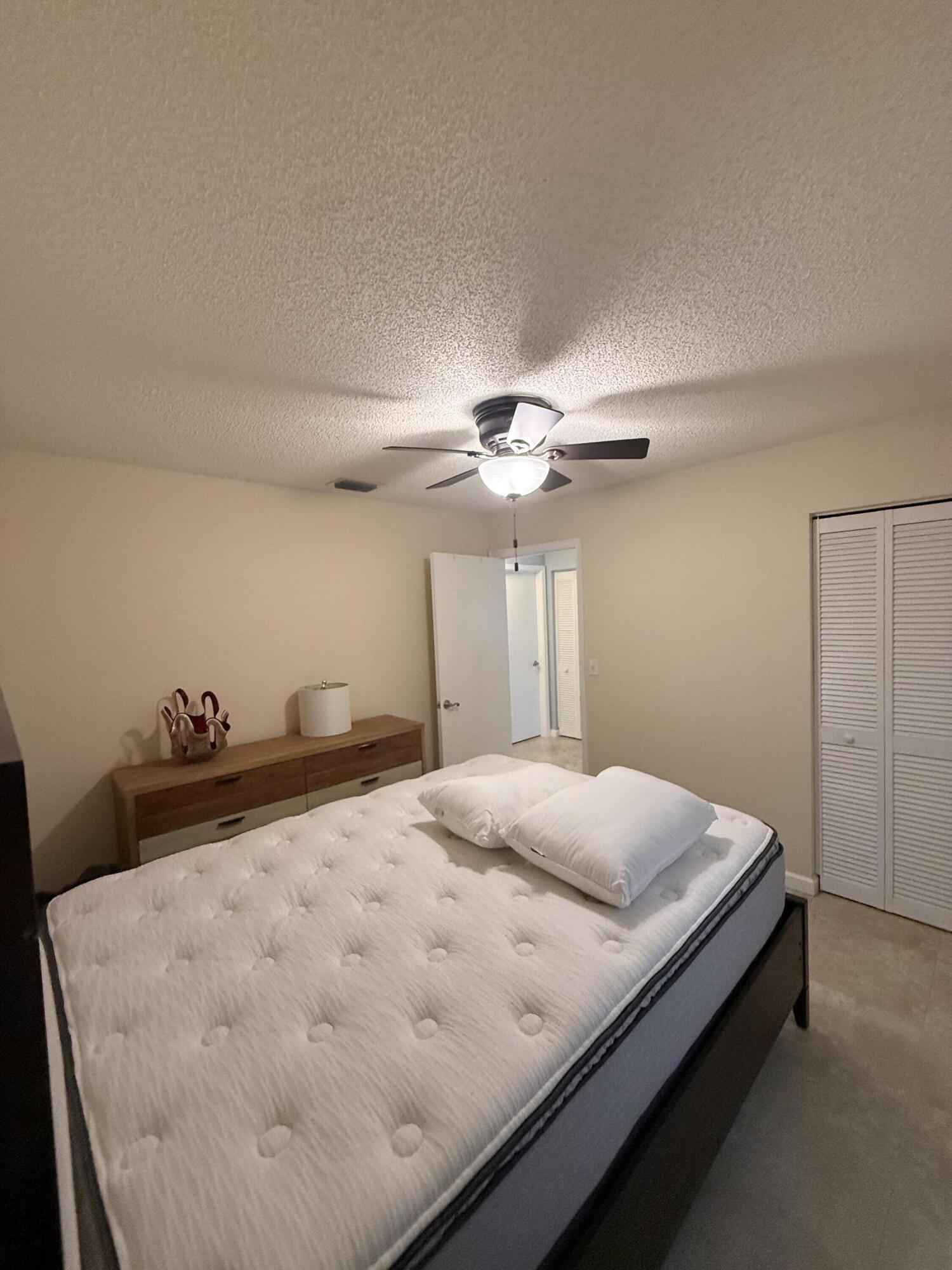 LEE ESTATES 4 - Residential Lease