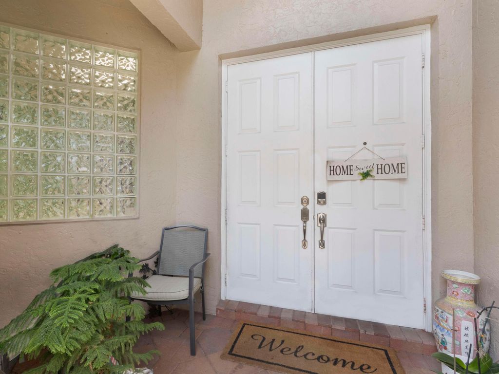 Photo of 5159 Brookview Drive, Boynton Beach, FL 33437 (MLS # R11138986)