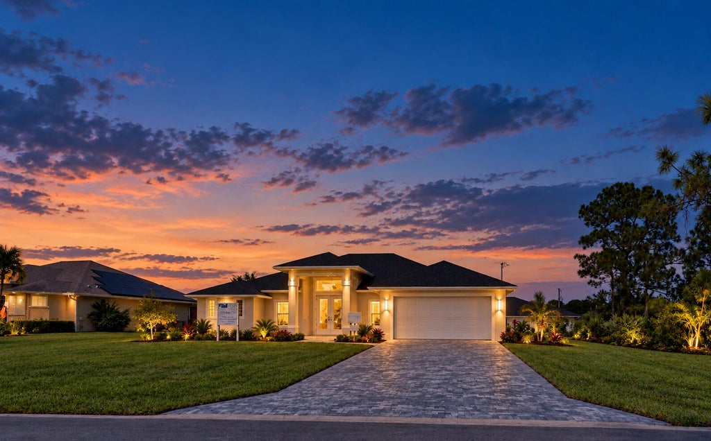 Photo of 5803 NW CULEBRA Avenue, Port Saint Lucie, FL 34986 (MLS # B26083148)