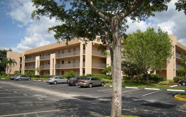 Sunrise Lakes Phase IV - Residential