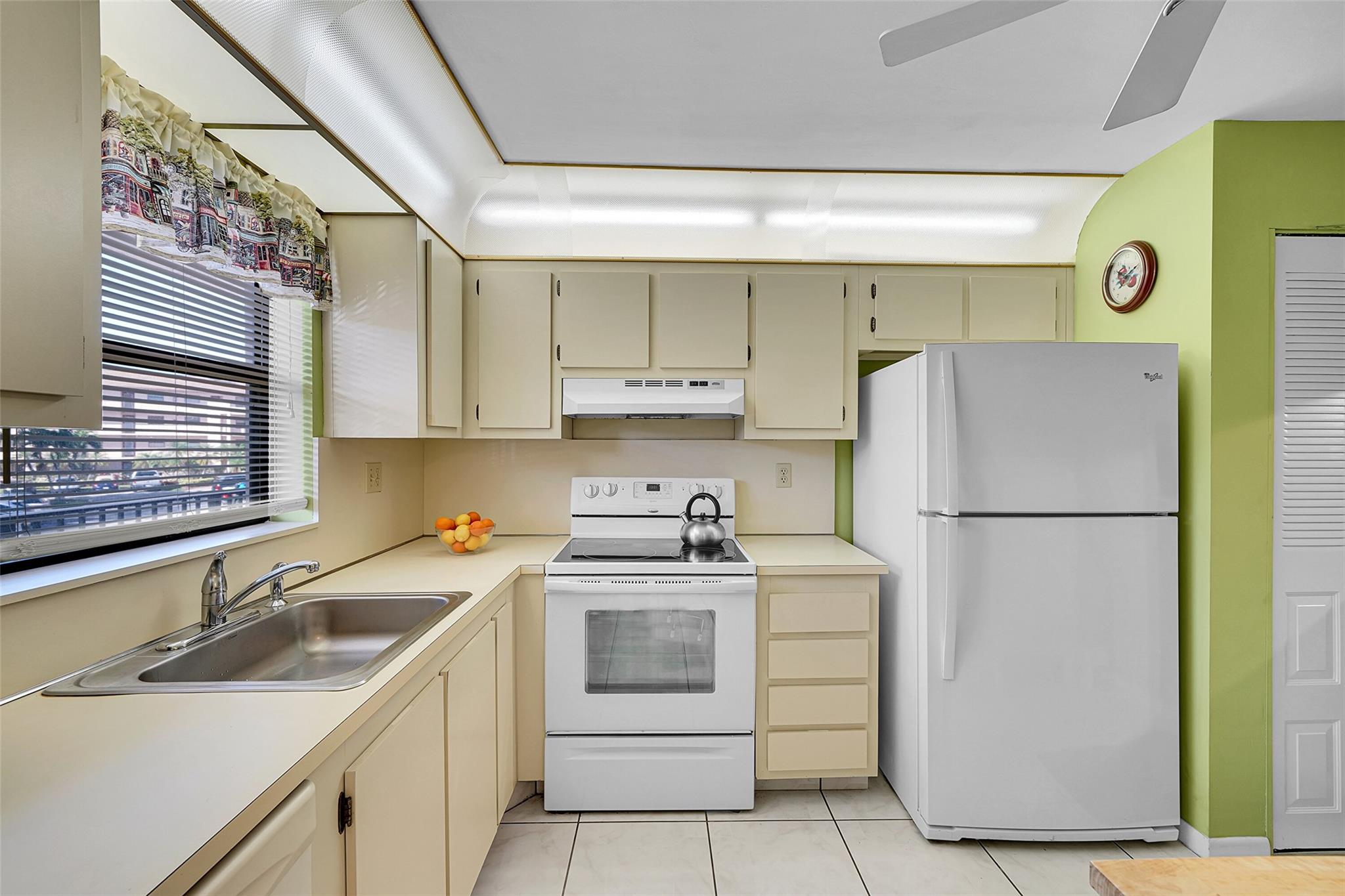 ***JUST LISTED****55+ COMMUNITY, THIS UNIT HAS IT ALL, ON THE 2nd FLOOR, WELL KEPT BUILDING #156. TILE FLOORS, ENCLOSED PATIO. GREAT GOLF AND WATER VIEW FROM FLORIDA ROOM. LIGHT AND BRIGHT. IT IS LOCATED NEAR THE CLUBHOUSE; POOL, SAUNA, BILLARD, TENNIS AND PICKLEBALL COURT. AMENITIES INCLUDE GOLF AND THEATER, AS WELL. ASSOCIATION REQUIRES PROOF OF INCOME AND CREDIT SCORE.