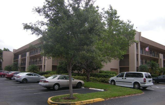 Sunrise Lakes Phase IV - Residential