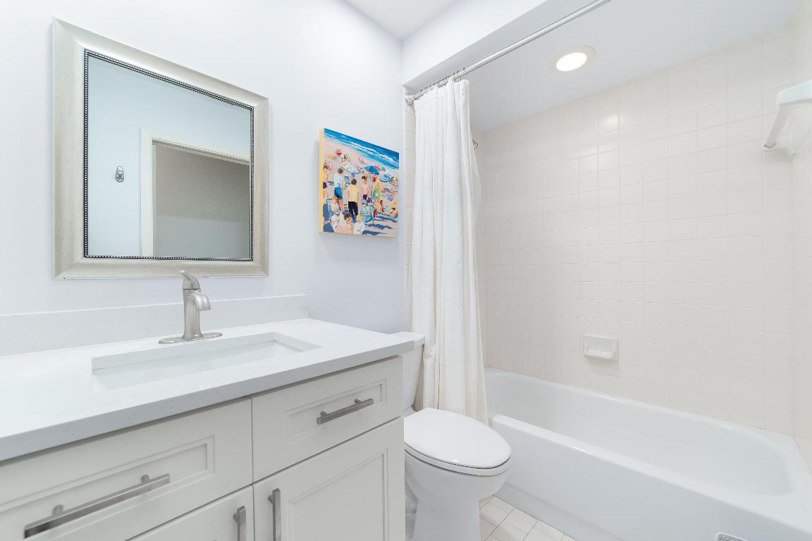 LEXINGTON CLUB 3 - Residential