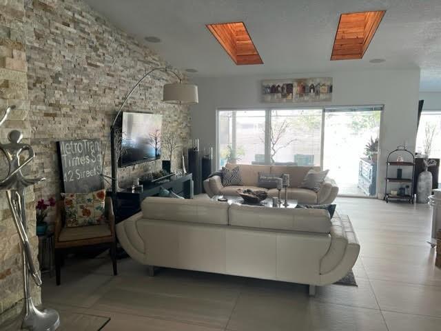 DEER CREEK - Residential