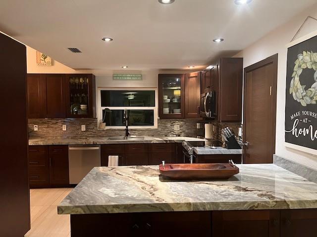 DEER CREEK - Residential