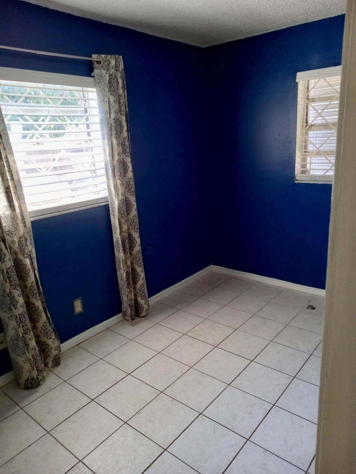 Lincoln Park First Add - Residential