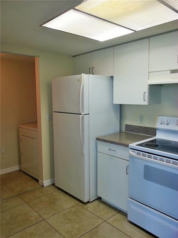 Evergreen Lakes Condo - Residential Lease