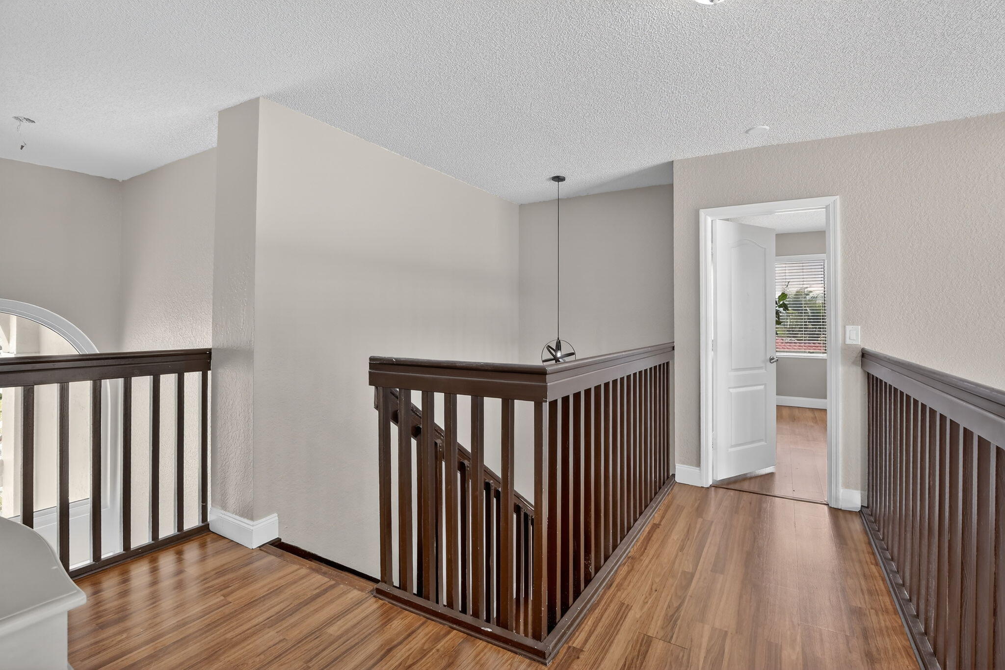 ENCANTADA - Residential