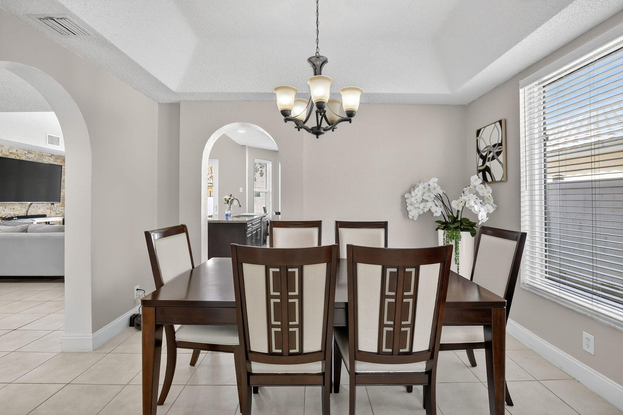 ENCANTADA - Residential