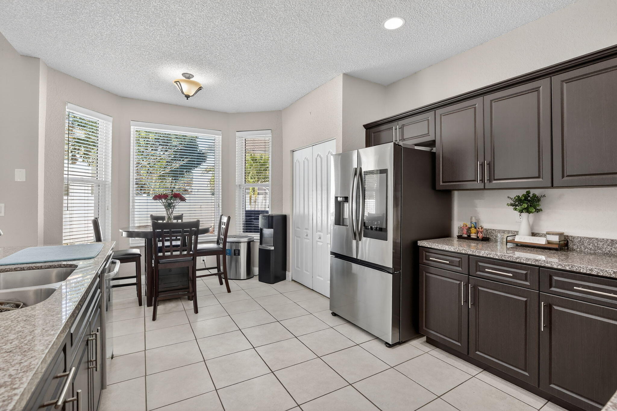 ENCANTADA - Residential