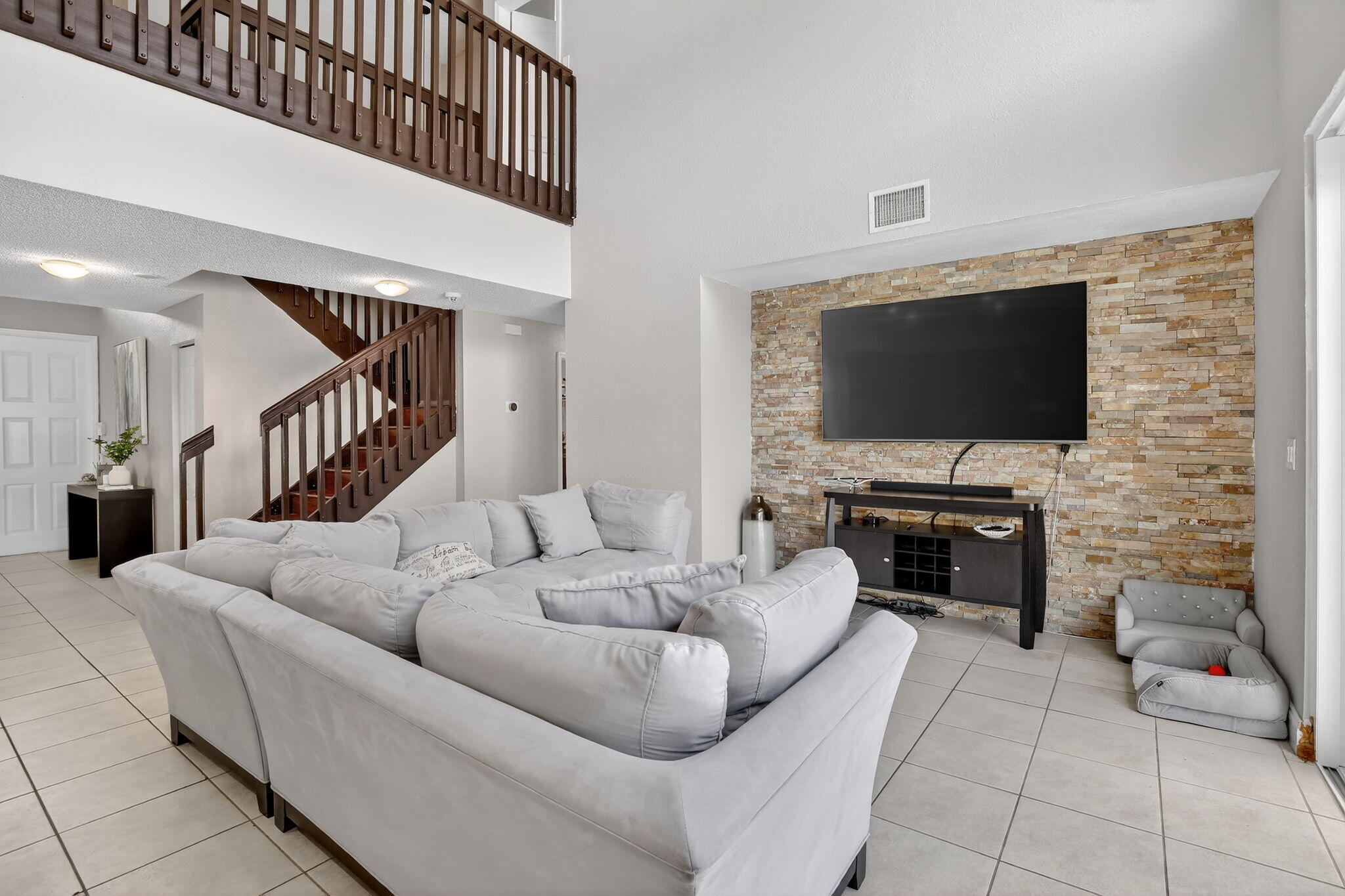 ENCANTADA - Residential