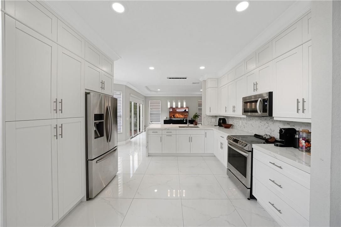 PORTOFINO ESTATES - Residential