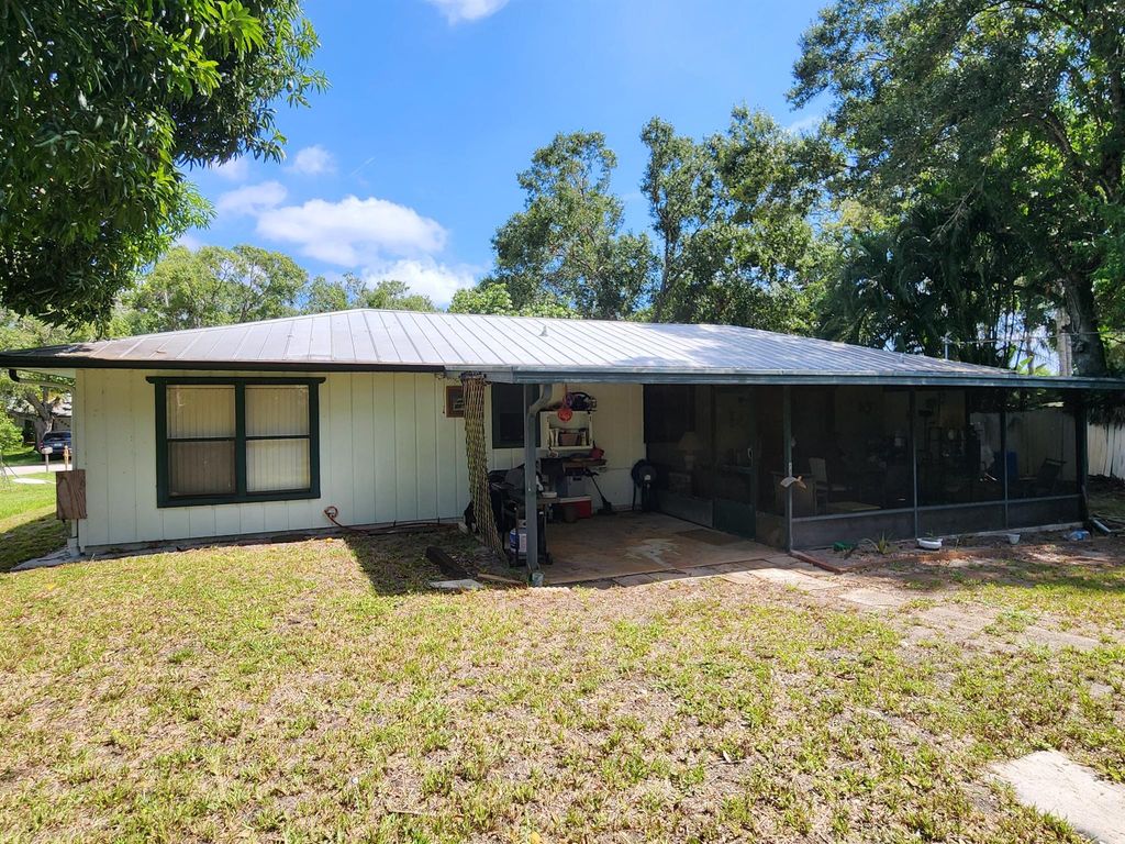 Photo of 7601 San Carlos Drive, Fort Pierce, FL 34951 (MLS # R11127523)