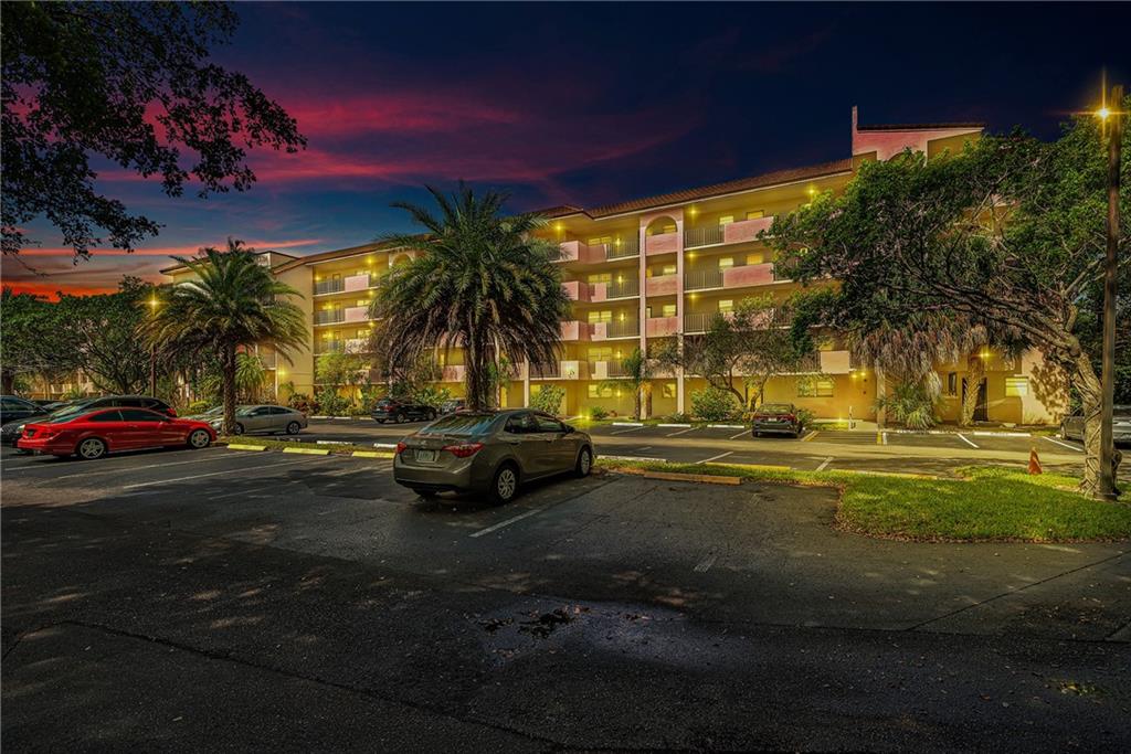 SUNRISE ISLAND 3 CONDO - Residential