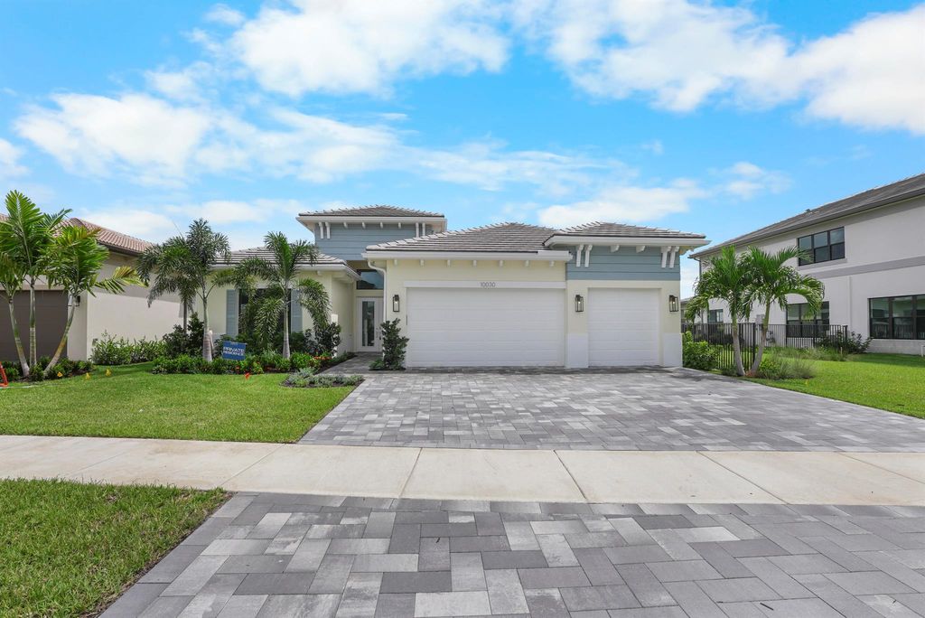 Photo of 10030 Skyloft Street, Palm Beach Gardens, FL 33412 (MLS # R11123871)