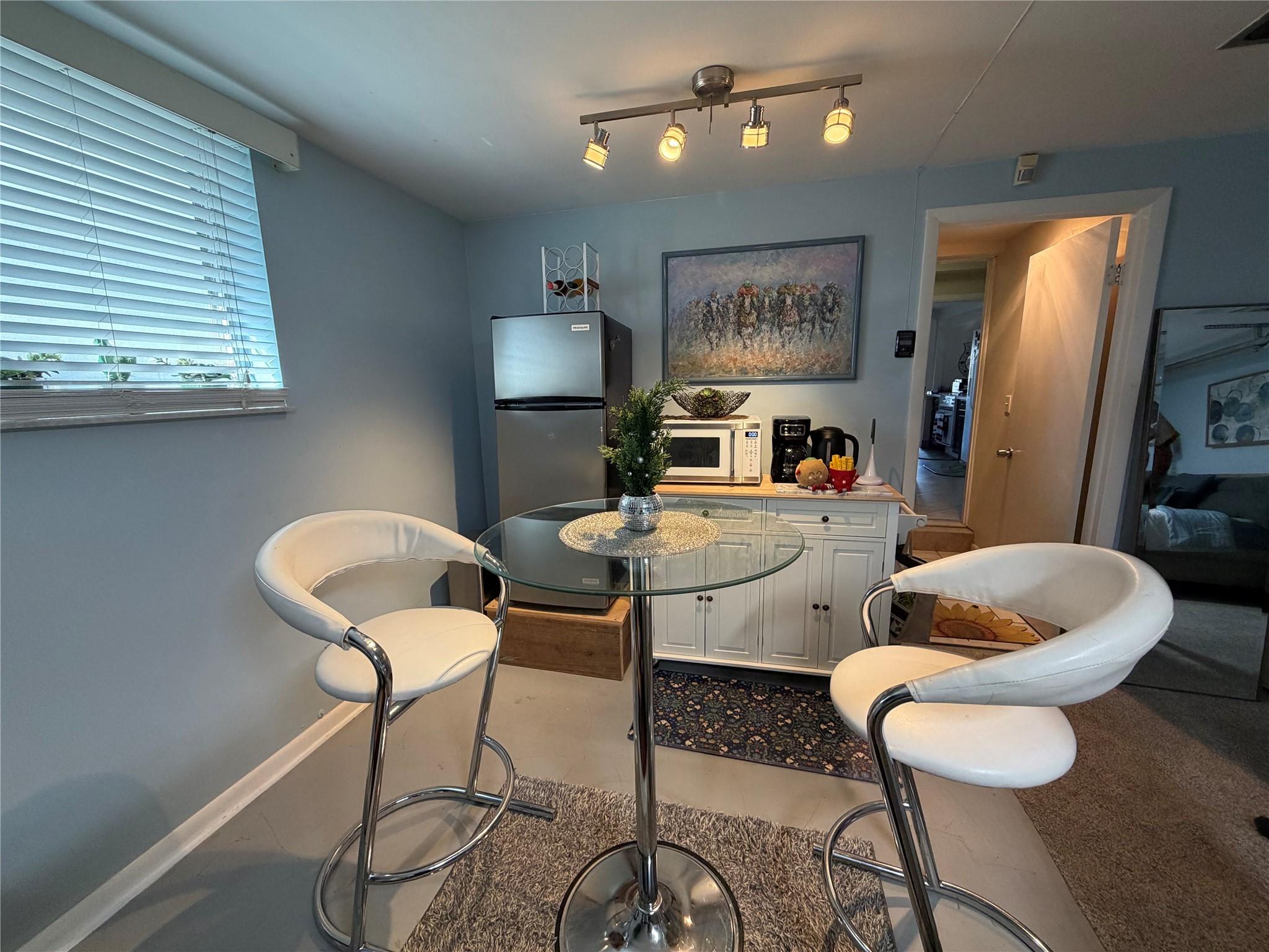 POMPANO ISLES - Residential Lease