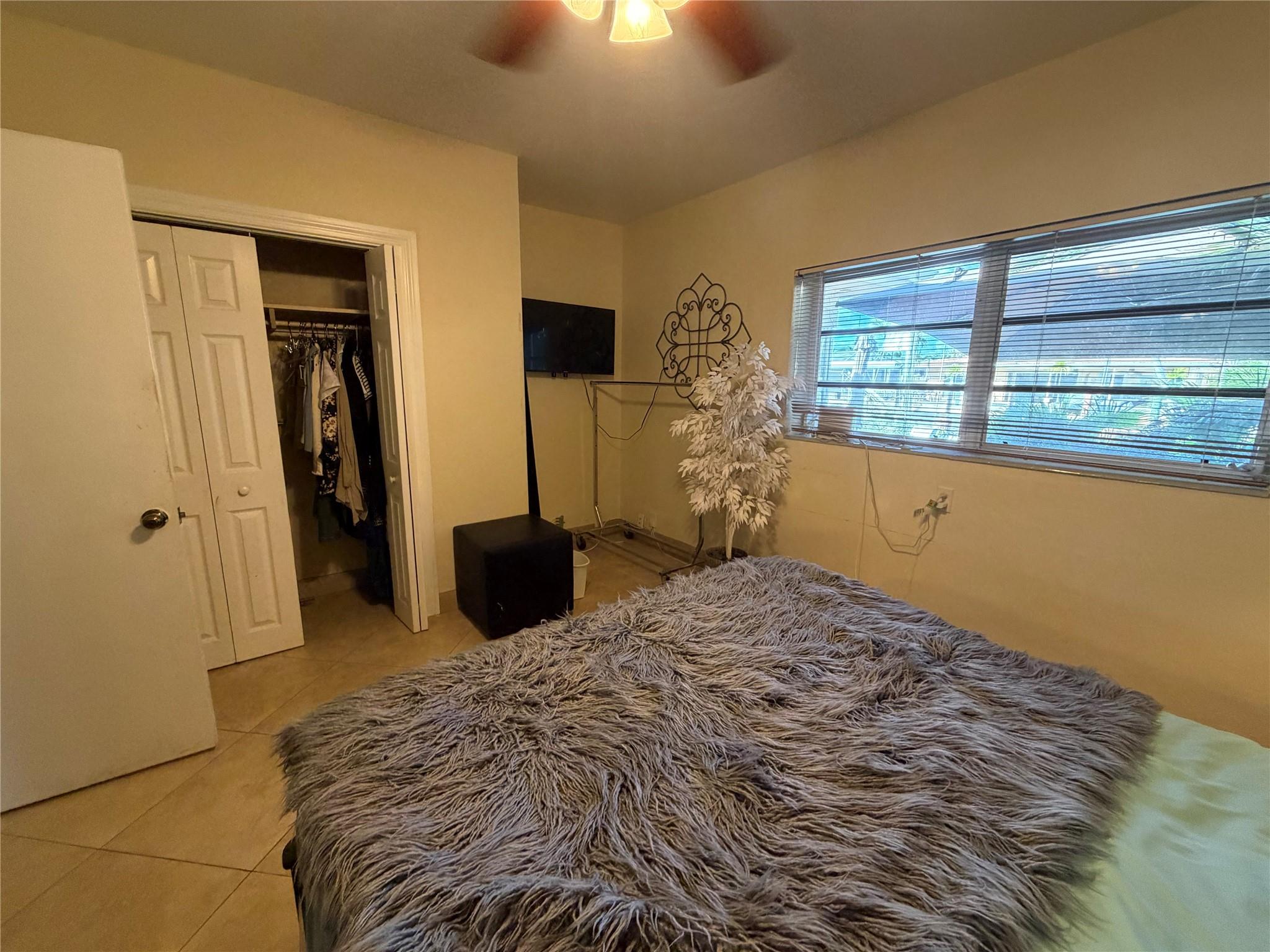 POMPANO ISLES - Residential Lease