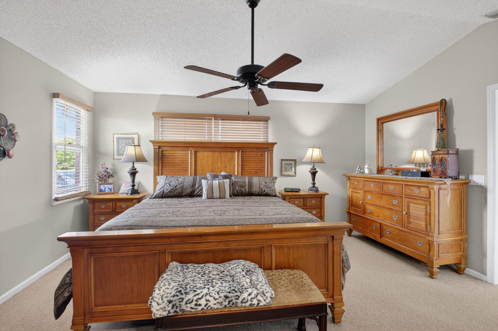 WINDCHIME LAKES - Residential