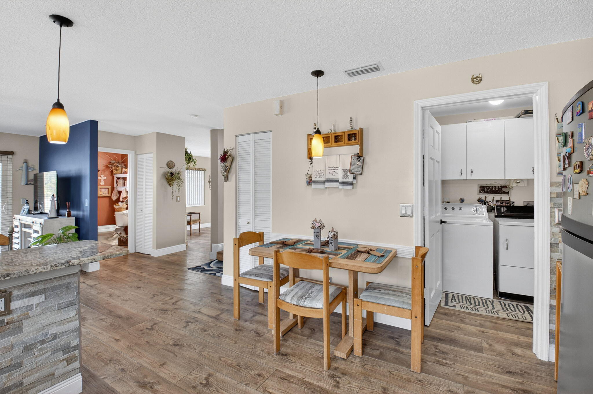 WINDCHIME LAKES - Residential