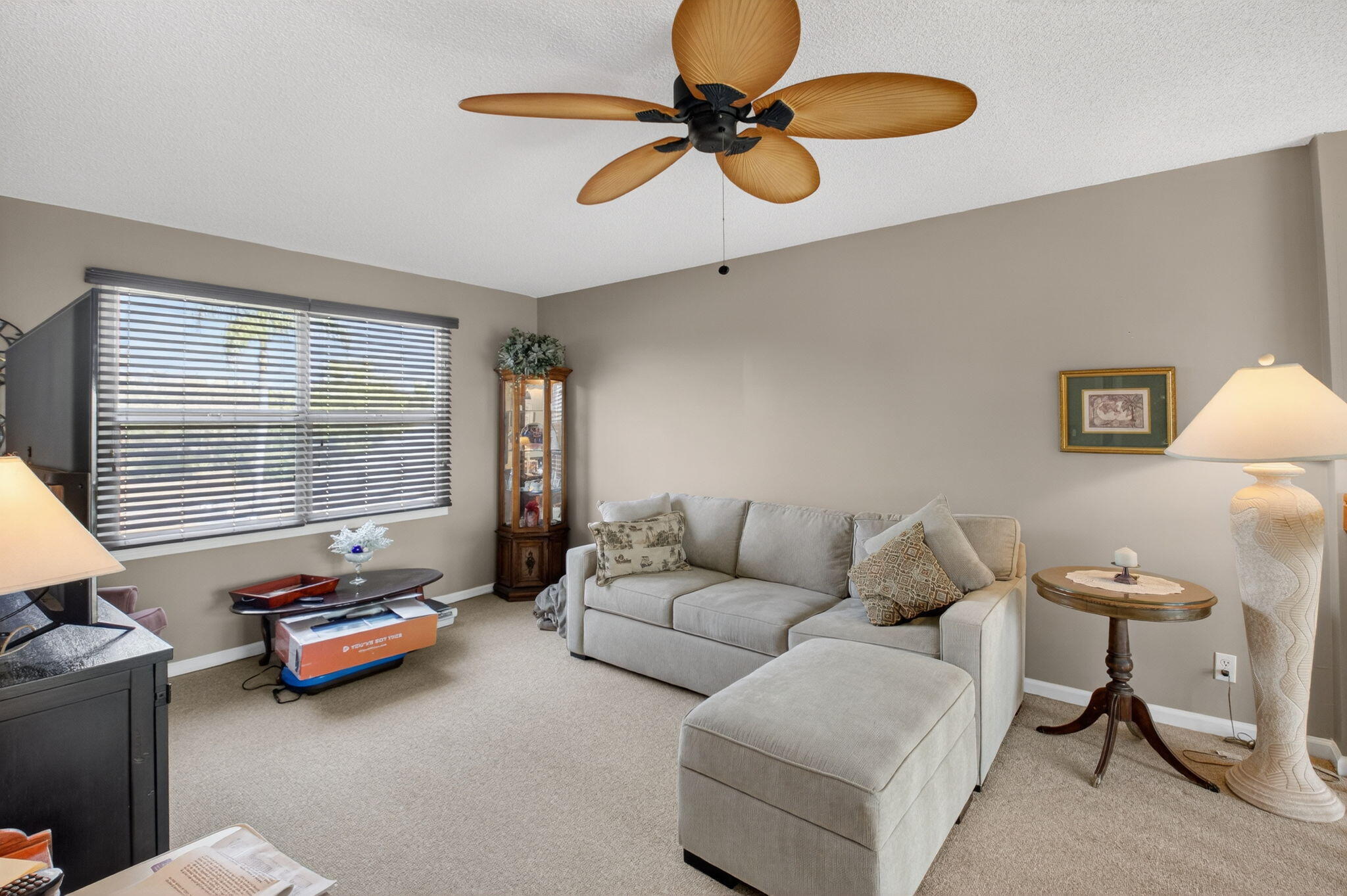 WINDCHIME LAKES - Residential