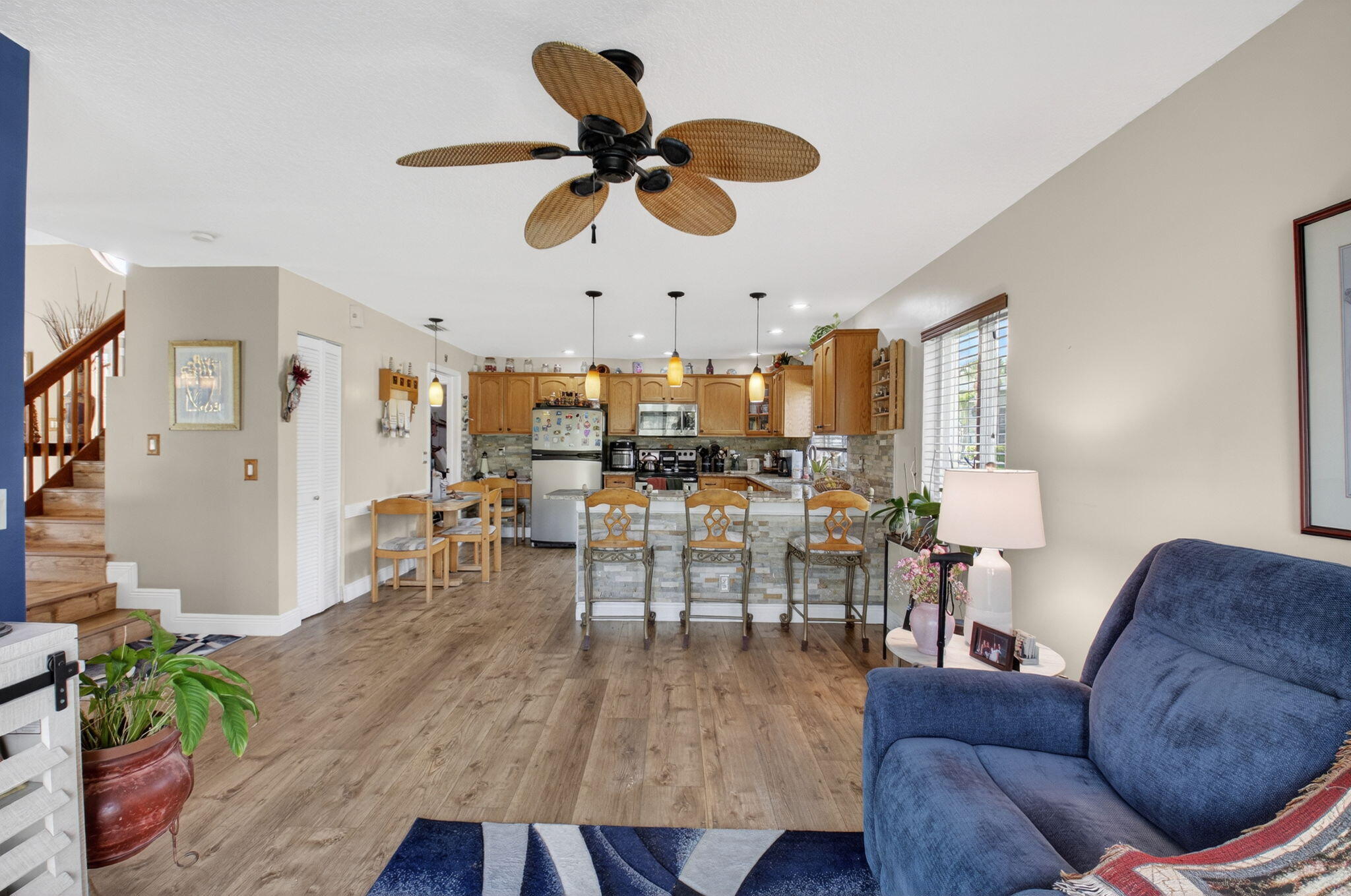 WINDCHIME LAKES - Residential