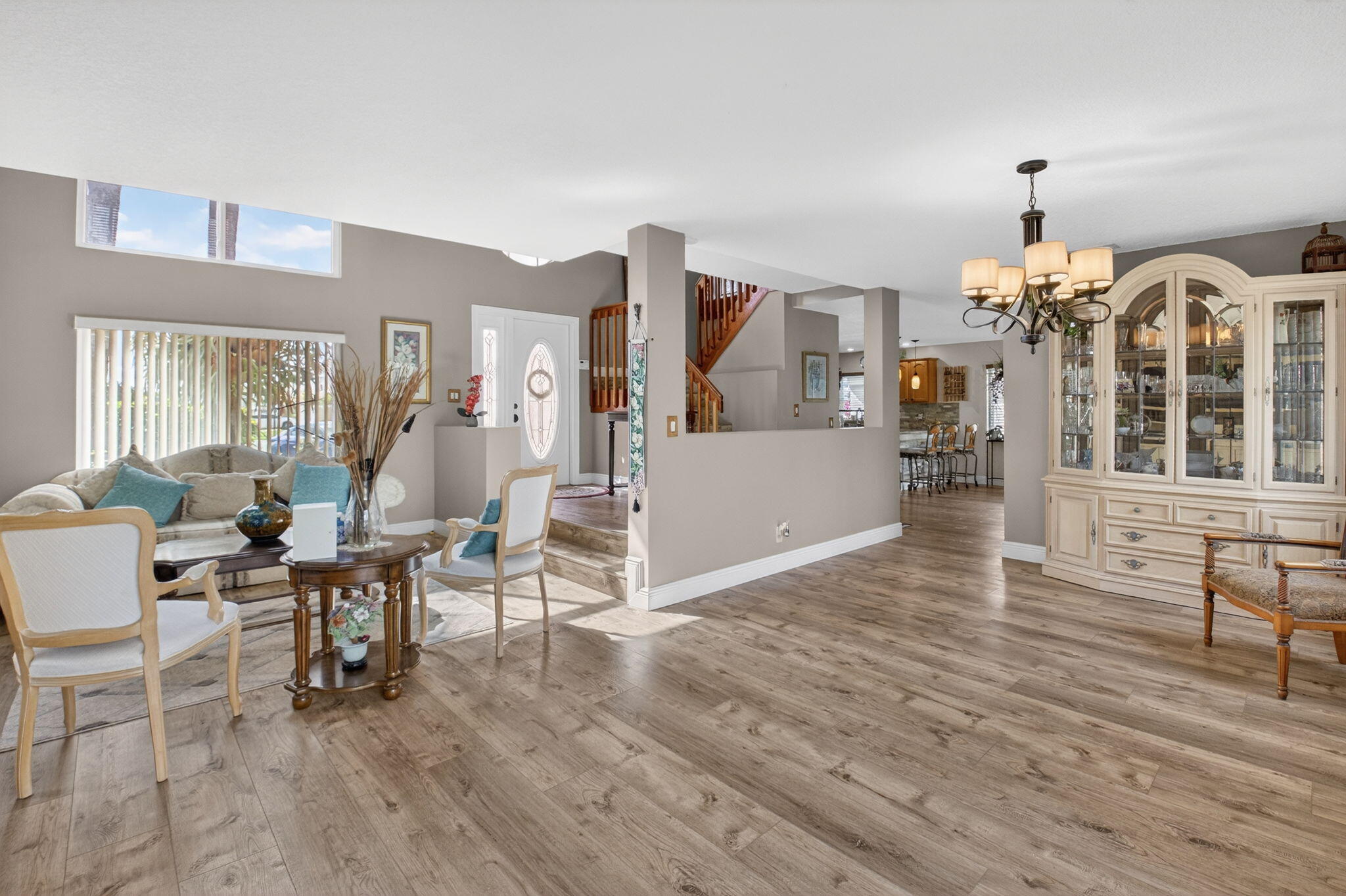 WINDCHIME LAKES - Residential