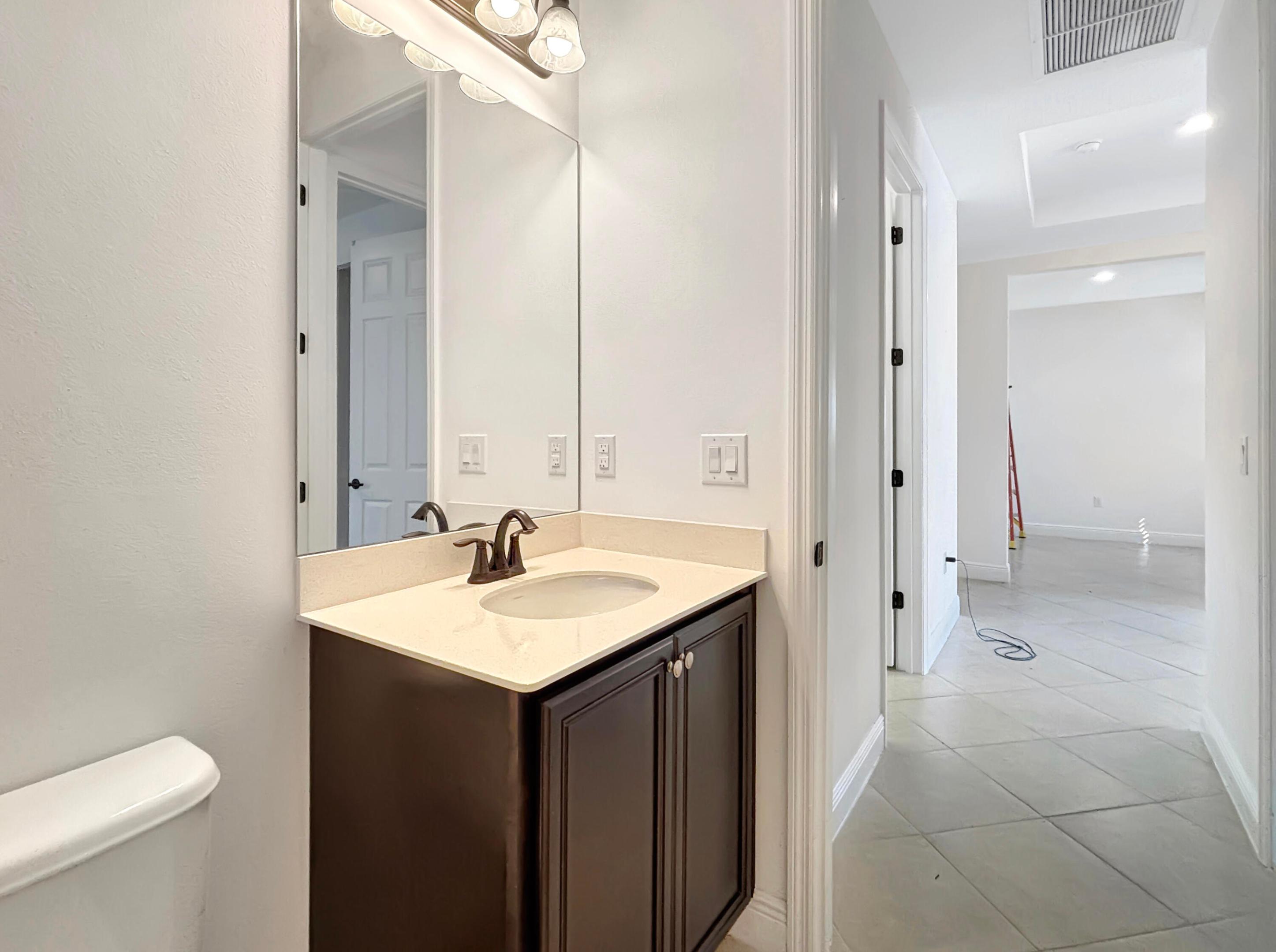 TRADITION PLAT NO. 75 - Residential Lease