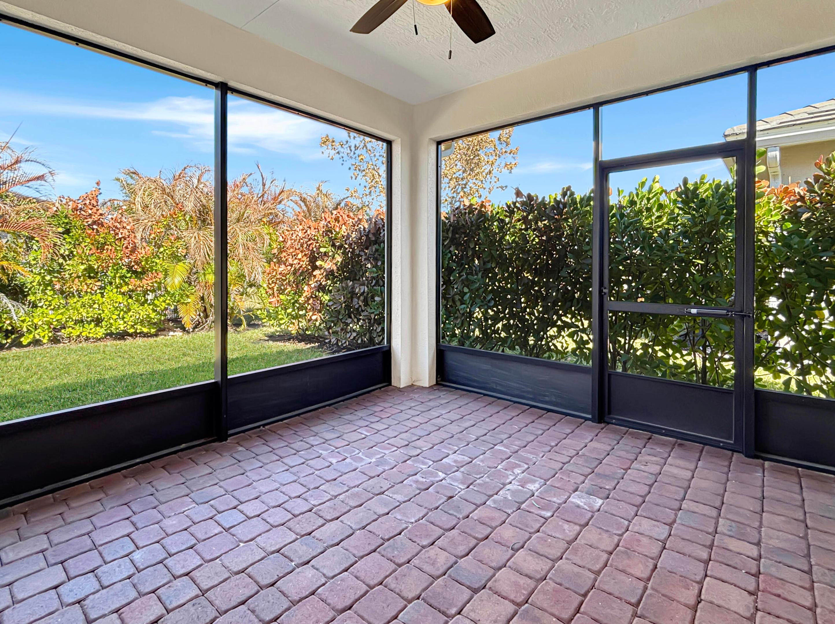 TRADITION PLAT NO. 75 - Residential Lease