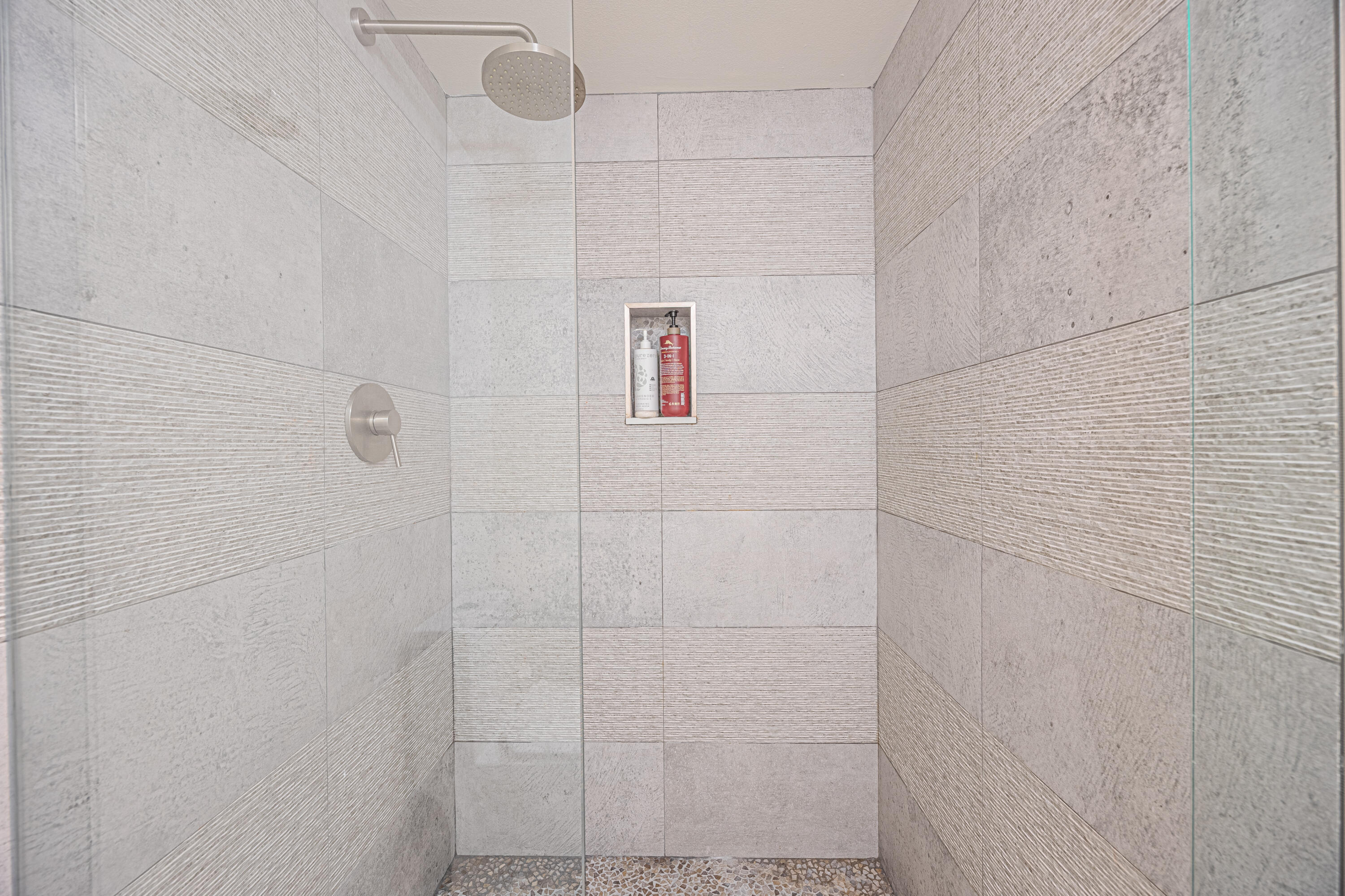 DELRAY OAKS CONDO - Residential