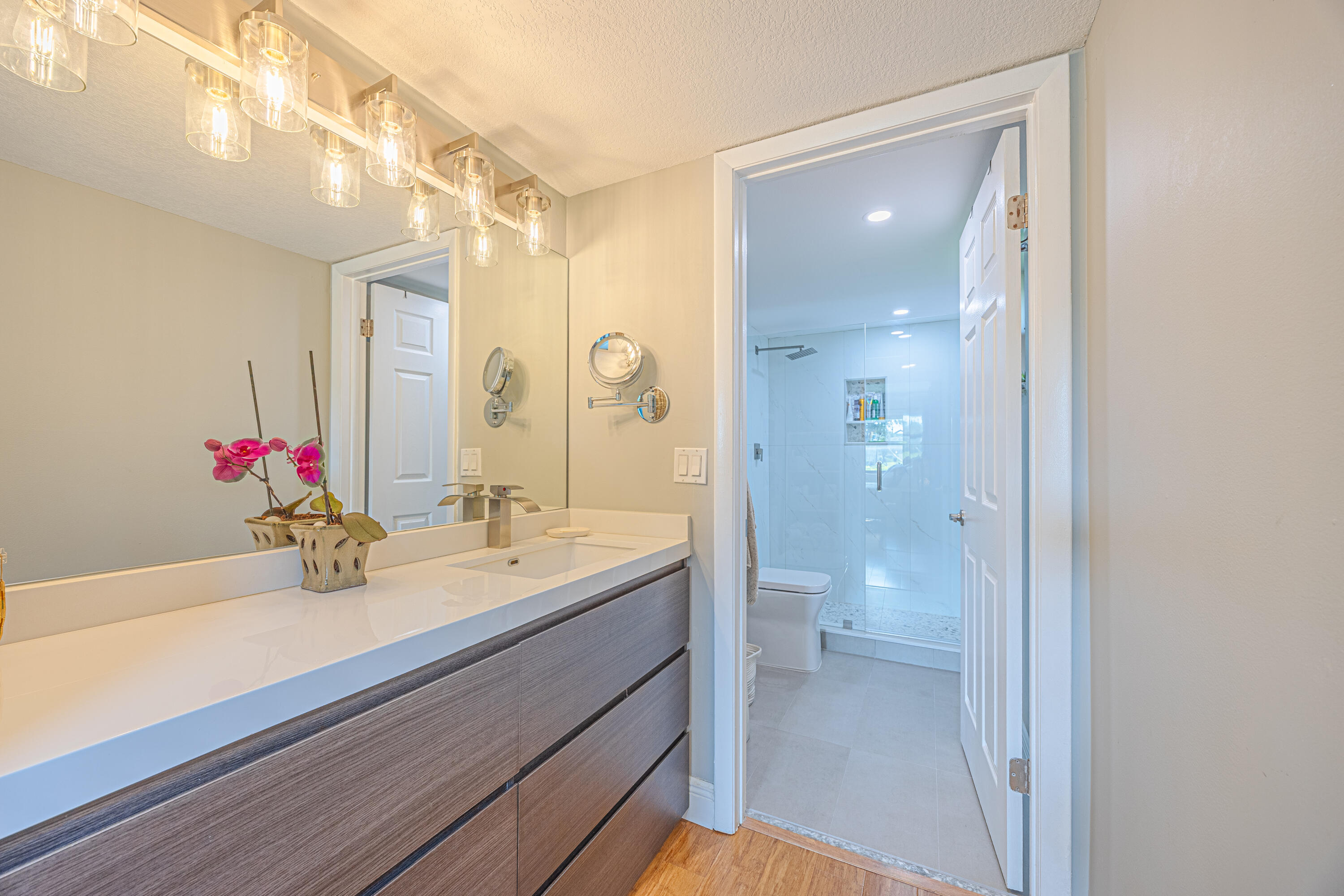 DELRAY OAKS CONDO - Residential