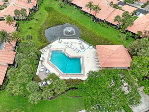 Tiny photo for 132 Old Meadow Way, Palm Beach Gardens, FL 33418 (MLS # B26031230)