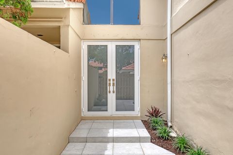 Tiny photo for 132 Old Meadow Way, Palm Beach Gardens, FL 33418 (MLS # B26031230)