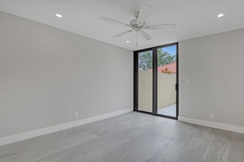 Tiny photo for 132 Old Meadow Way, Palm Beach Gardens, FL 33418 (MLS # B26031230)
