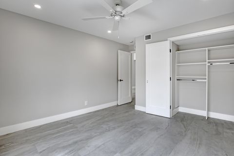 Tiny photo for 132 Old Meadow Way, Palm Beach Gardens, FL 33418 (MLS # B26031230)