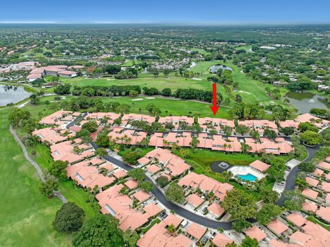 Tiny photo for 132 Old Meadow Way, Palm Beach Gardens, FL 33418 (MLS # B26031230)