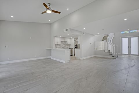Tiny photo for 132 Old Meadow Way, Palm Beach Gardens, FL 33418 (MLS # B26031230)