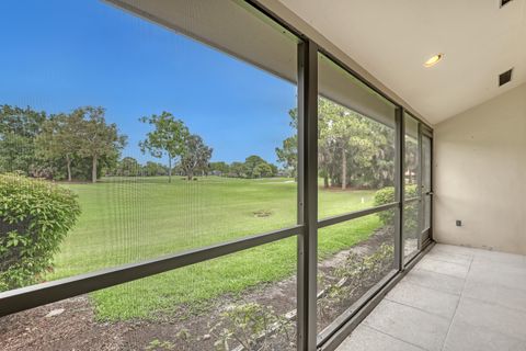 Tiny photo for 132 Old Meadow Way, Palm Beach Gardens, FL 33418 (MLS # B26031230)