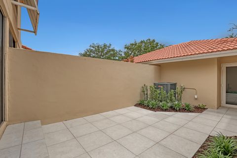 Tiny photo for 132 Old Meadow Way, Palm Beach Gardens, FL 33418 (MLS # B26031230)