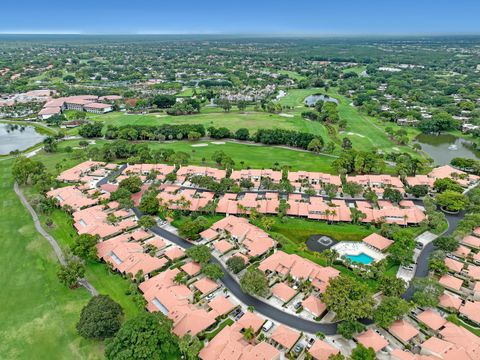Tiny photo for 132 Old Meadow Way, Palm Beach Gardens, FL 33418 (MLS # B26031230)