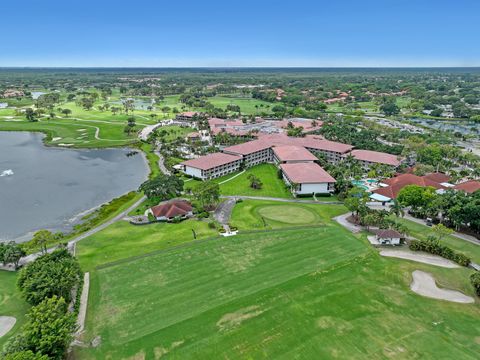 Tiny photo for 132 Old Meadow Way, Palm Beach Gardens, FL 33418 (MLS # B26031230)