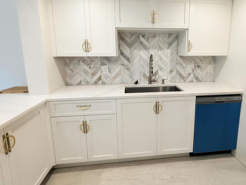 Photo of 132 Old Meadow Way, Palm Beach Gardens, FL 33418 (MLS # B26031230)