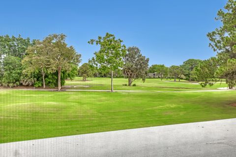 Tiny photo for 132 Old Meadow Way, Palm Beach Gardens, FL 33418 (MLS # B26031230)