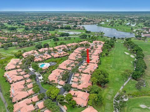 Tiny photo for 132 Old Meadow Way, Palm Beach Gardens, FL 33418 (MLS # B26031230)