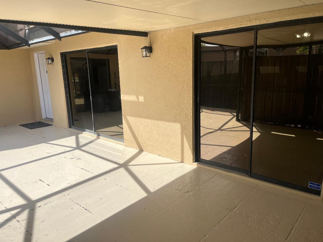 GARDEN LAKES AND GARDEN SQUARE SHOPS - Residential