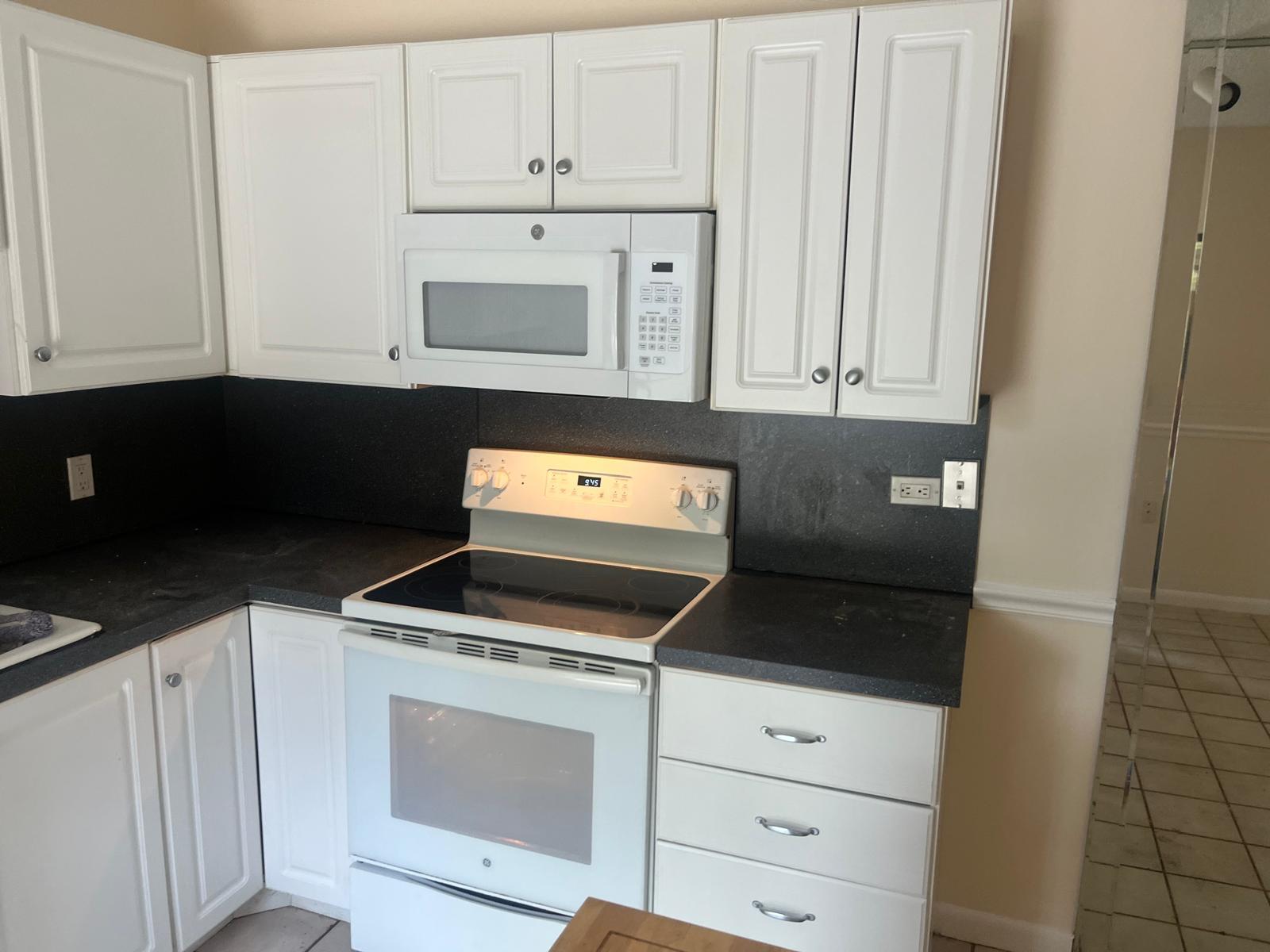 GARDEN LAKES AND GARDEN SQUARE SHOPS - Residential